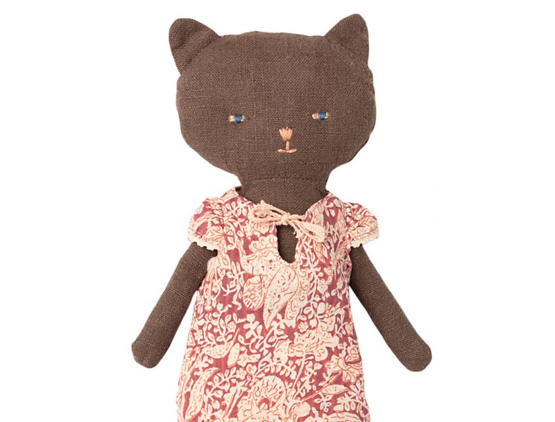 Kitty Kitten with pink dress