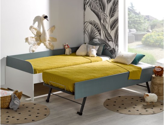 Two 90x190 sleeping spaces