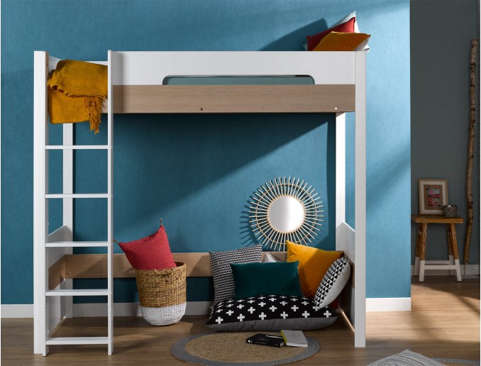 Cama alta infantil Nomade blanca y de madera.