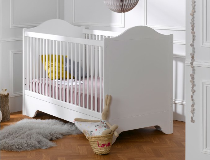 Weißes mitwachsendes Babybett Occitane Liegefläche 70x140