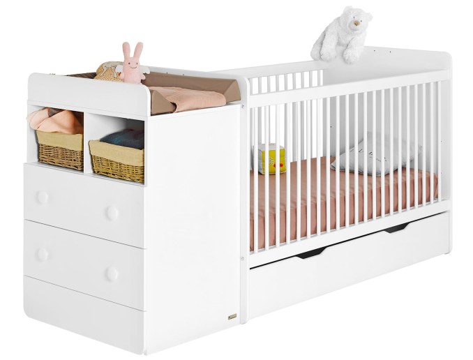Lit bébé évolutif Malte Blanc avec son tiroir de rangement et sa commode avec plan à langer