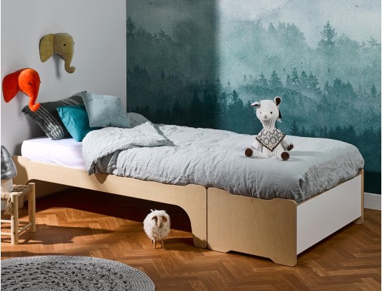 Verlängerungsschublade für das Bett. Schublade nicht im Lieferumfang enthalten, auf der Website zu entdecken.
