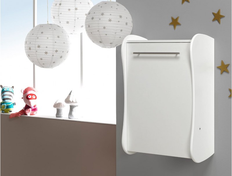 Fasciatoio da parete bianco per bambino