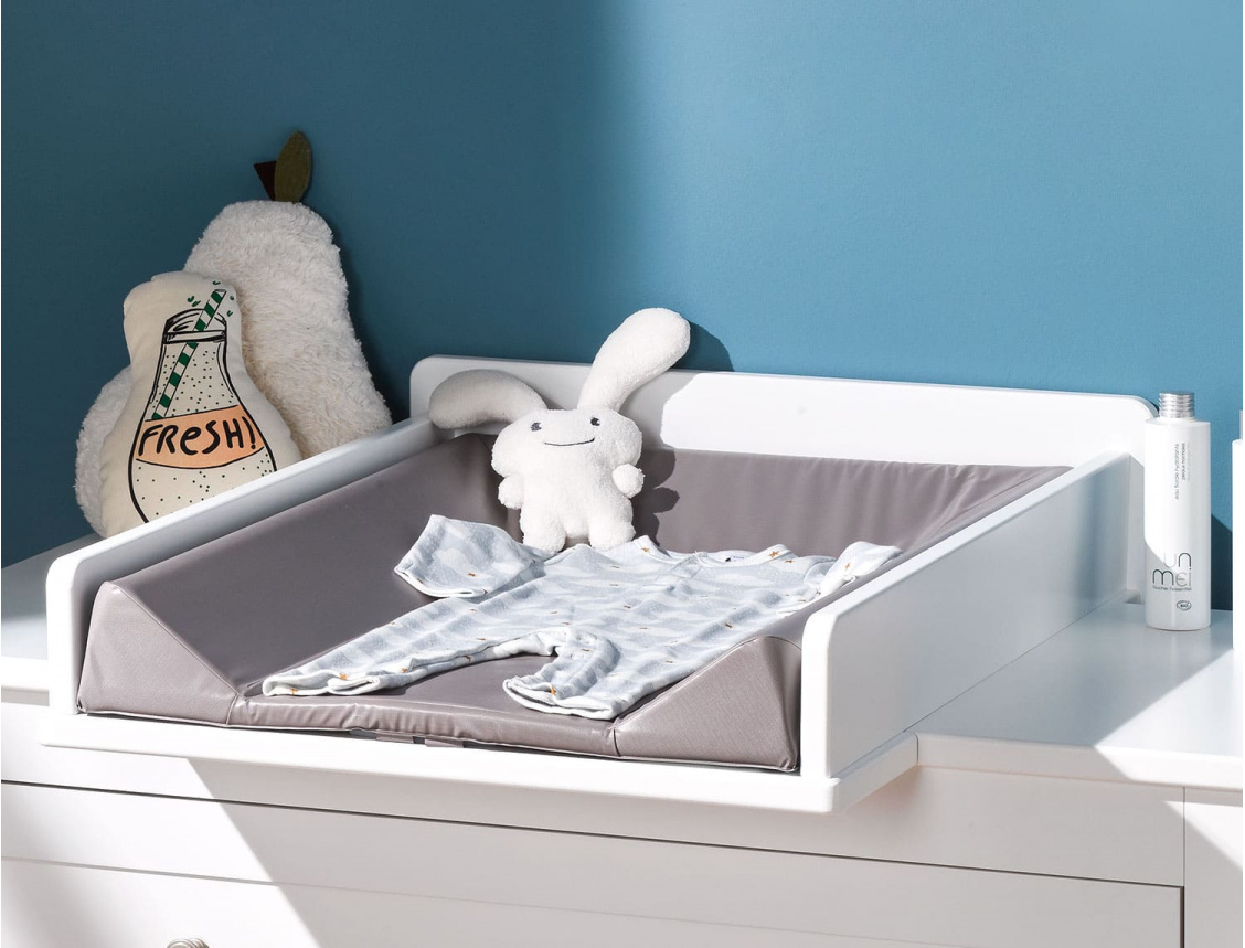 White Occitane changing top adaptable only on the Occitane dresser