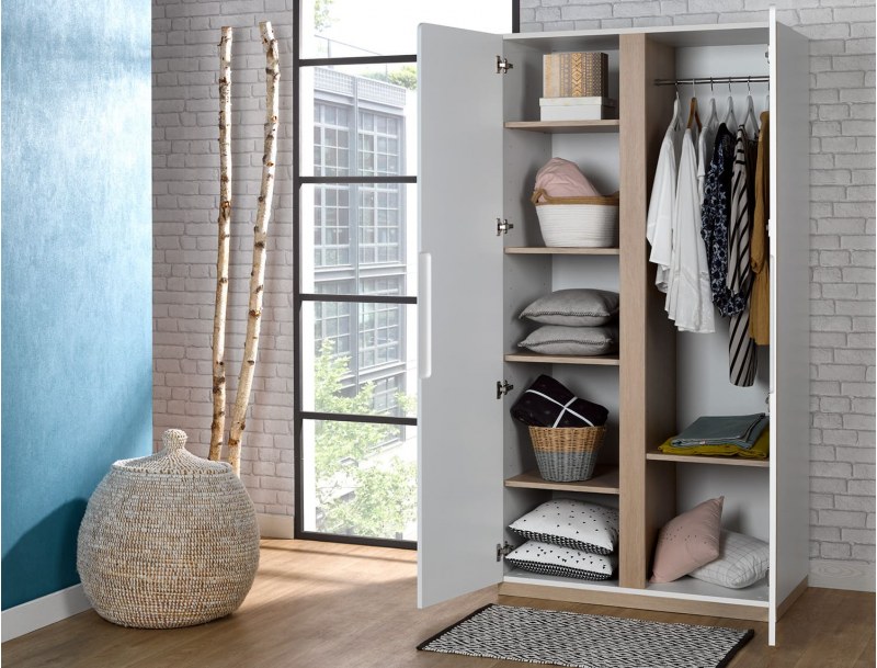 Children's wardrobe with hanging rail and shelves