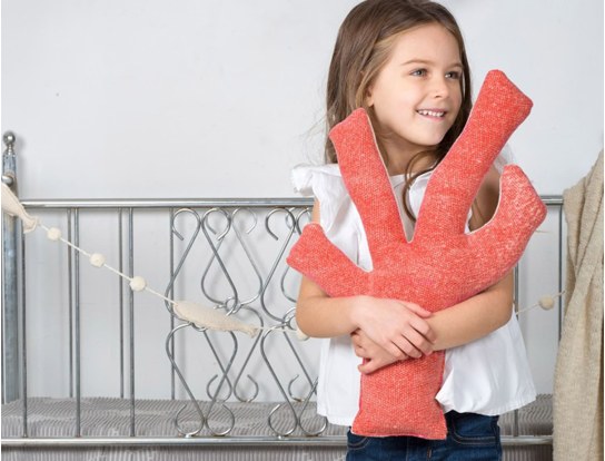 Coussin doudou Corail