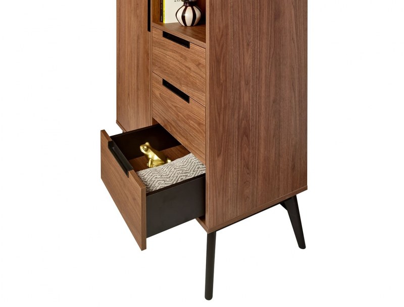 3 drawers with black interior