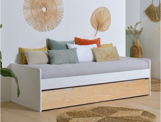 White landes trundle daybed