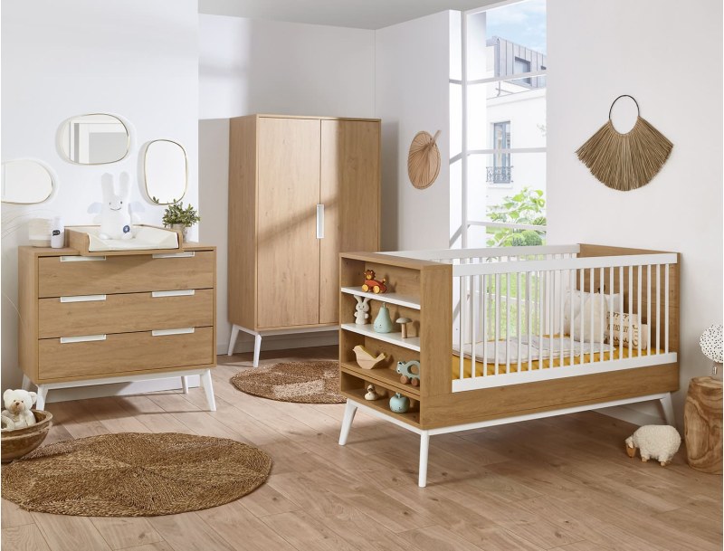 Lit bébé en bois de chêne et hêtre évolutif au style vintage