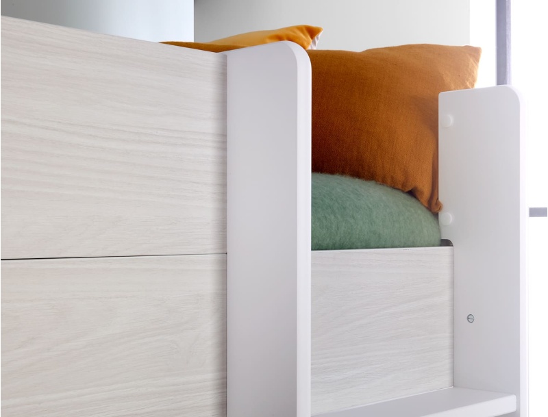 letto a soppalco Palermo dettaglio legno