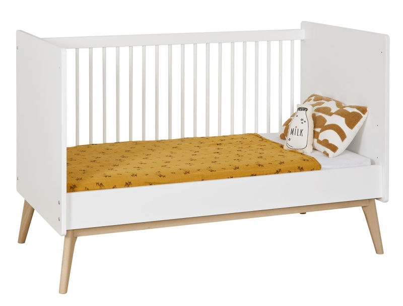 Entwicklung des Babybettes zur Sitzbank