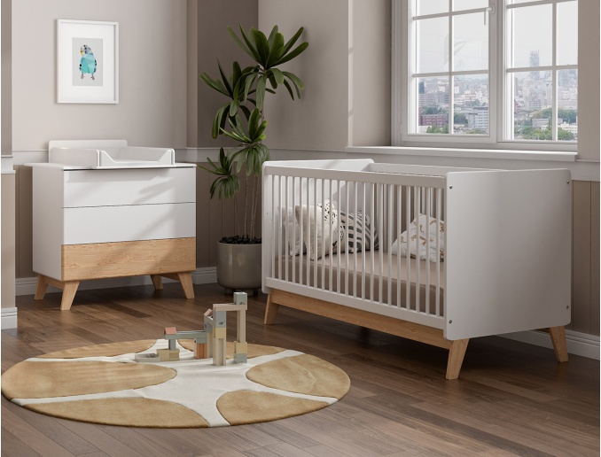 Kleines Babyzimmer Equilibre, Kommode + Wickelaufsatz + Babybett
