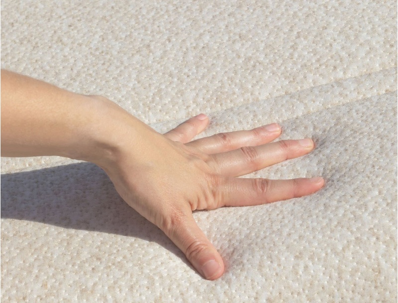 Volwassen matras van hennep en latex met twee zijden