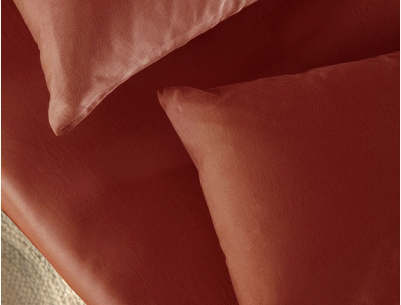 Taie d'oreiller bébé terracotta certifié GOTS