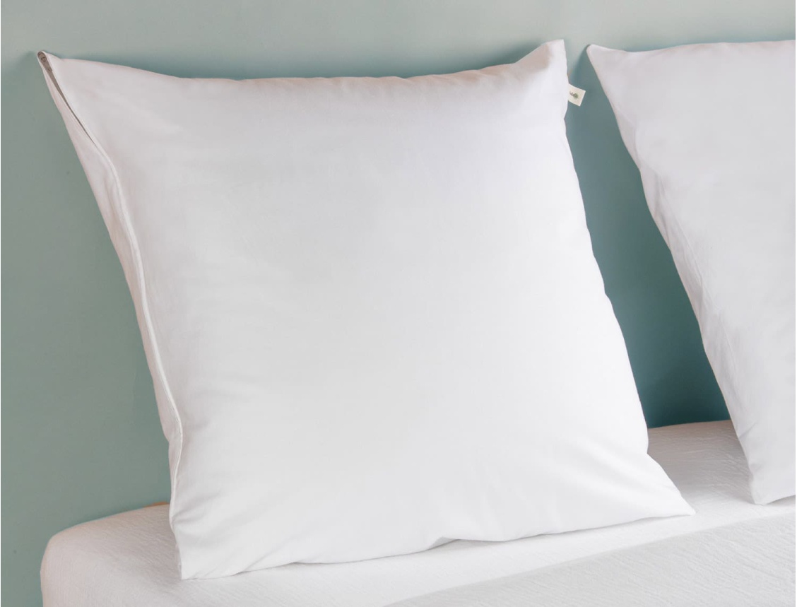Soft removable pillow 60x60 cm in organic cotton