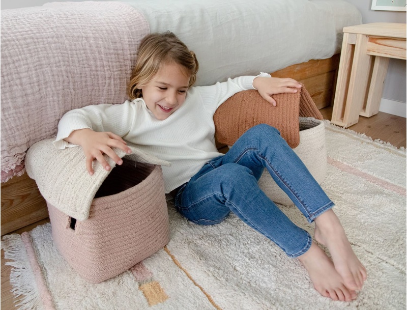 Zacht vintage tapijt in nude roze katoen