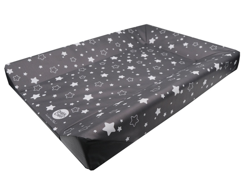 Black Stars changing mat with thick and secure edges