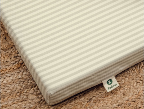 Matelas d'appoint pliable de 8cm d'épaisseur en coton bio rayé tilleul