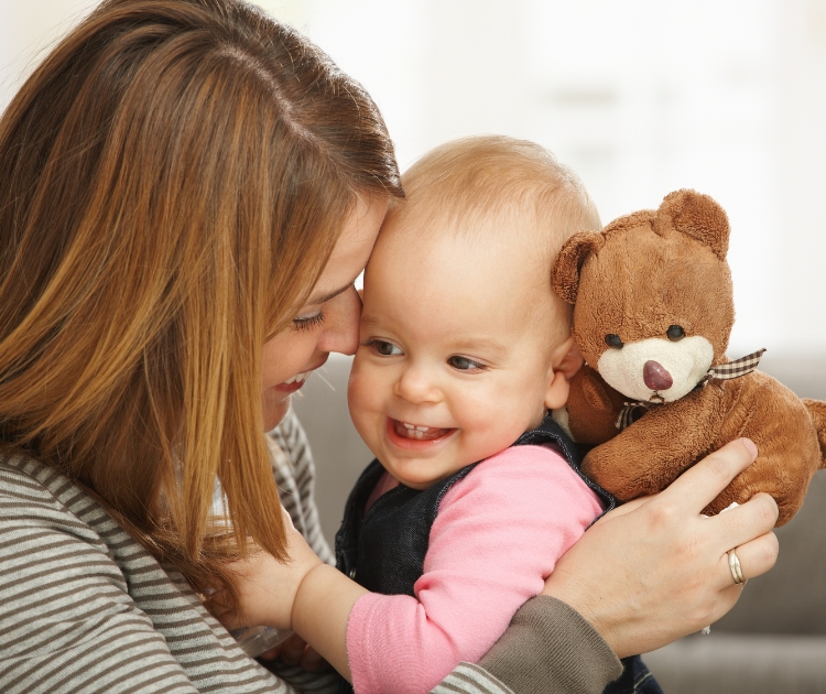 chambrekids-article-de-blog-comment-aider-bebe-a-reconnaitre-son-prenom