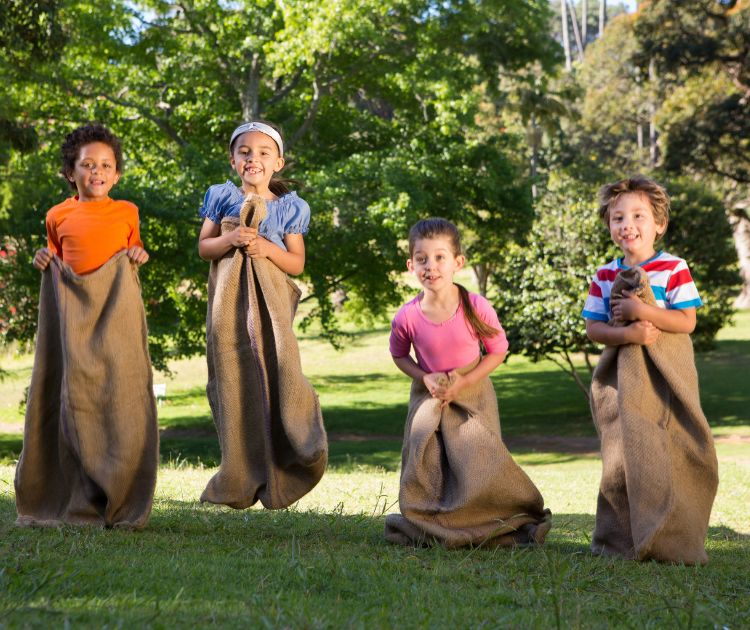 chambrekids-article-de-blog-course-en-sac-les-benefices-pedagogique