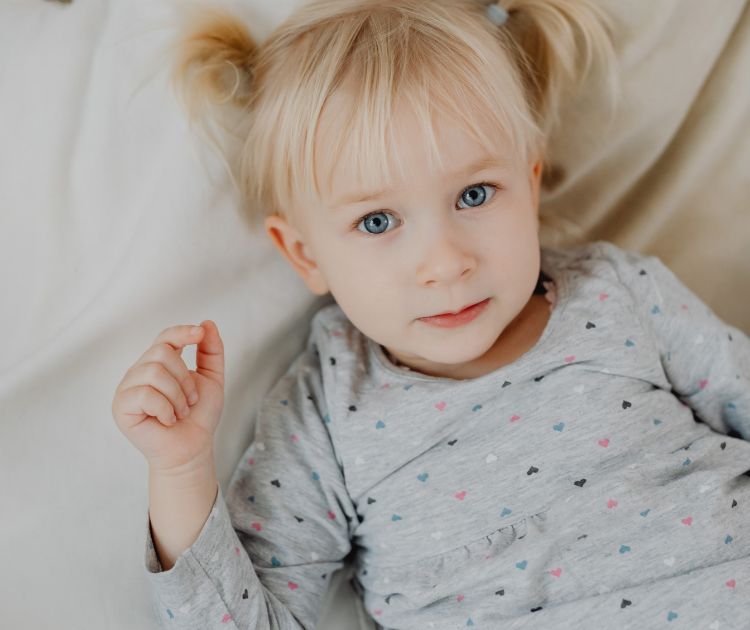 chambrekids-article-de-blog-quel-lit-pour-bebe-montessori-benefices-confiance-en-soi