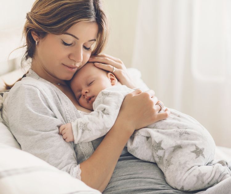 chambrekids-article-de-blog-a-quel-age-bebe-fait-la-sieste-dans-son-lit