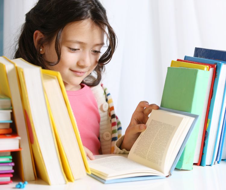 chambrekids-article-de-blog-comment-ranger-sa-bibliotheque-en-4-etapes-avec-des-enfants