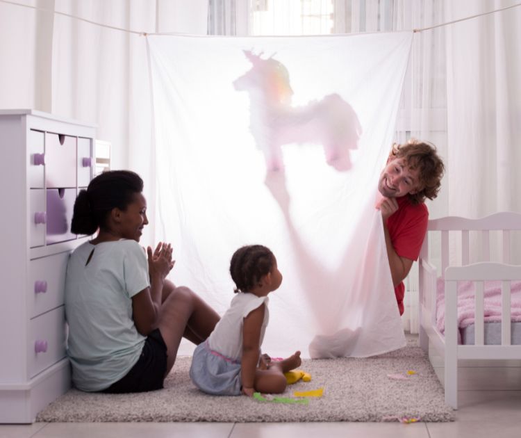 chambrekids-article-de-blog-spectacle-d-ombres-chinoises-a-la-maison-modele-pour-enfant