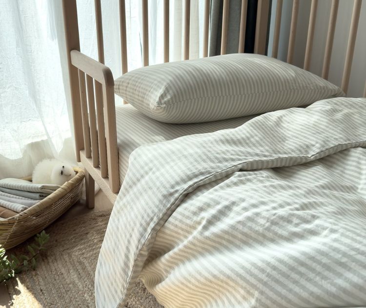 chambrekids-article-de-blog-lit-bebe-a-barreaux-confort-securite-linge-de-lit