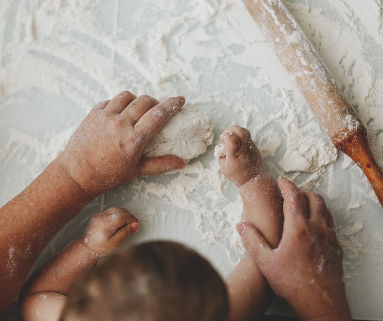 chambrekids-article-de-blog-25-activites-de-noel-a-faire-avec-bebe-pate-asel