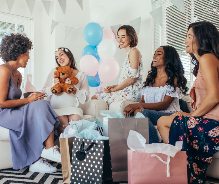chambrekids-article-de-blog-15-idees-cadeaux-elegante-pour-baby-shower