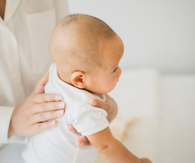 chambrekids-article-de-blog-comment-faire-passer-le-hoquet-a-bebe-6-astuces-calmes