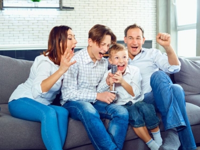 Karaoke en casa: la guía definitiva para una noche exitosa