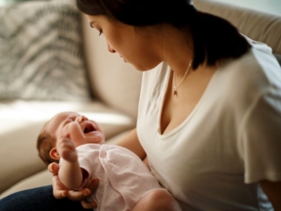Nachtelijke angst bij baby's: Begrijpen, beheersen en kalmeren van onrustige nachten