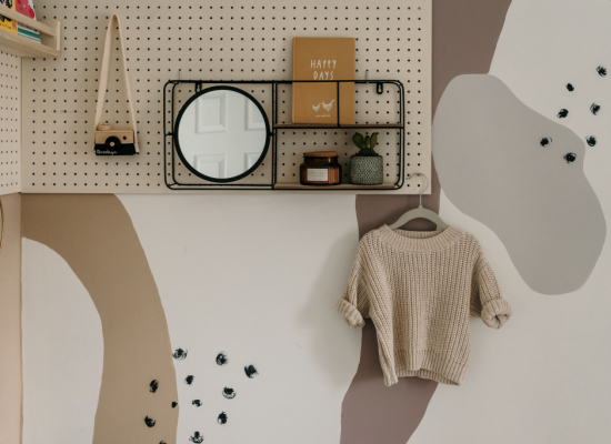 De sterke comeback van behang in een kinderkamer