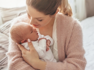 ¿A qué edad reconoce el bebé su nombre?