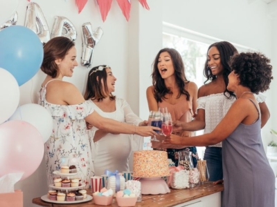 Babyshower cadeau: 15 elegante en nuttige ideeën voor de aanstaande moeder